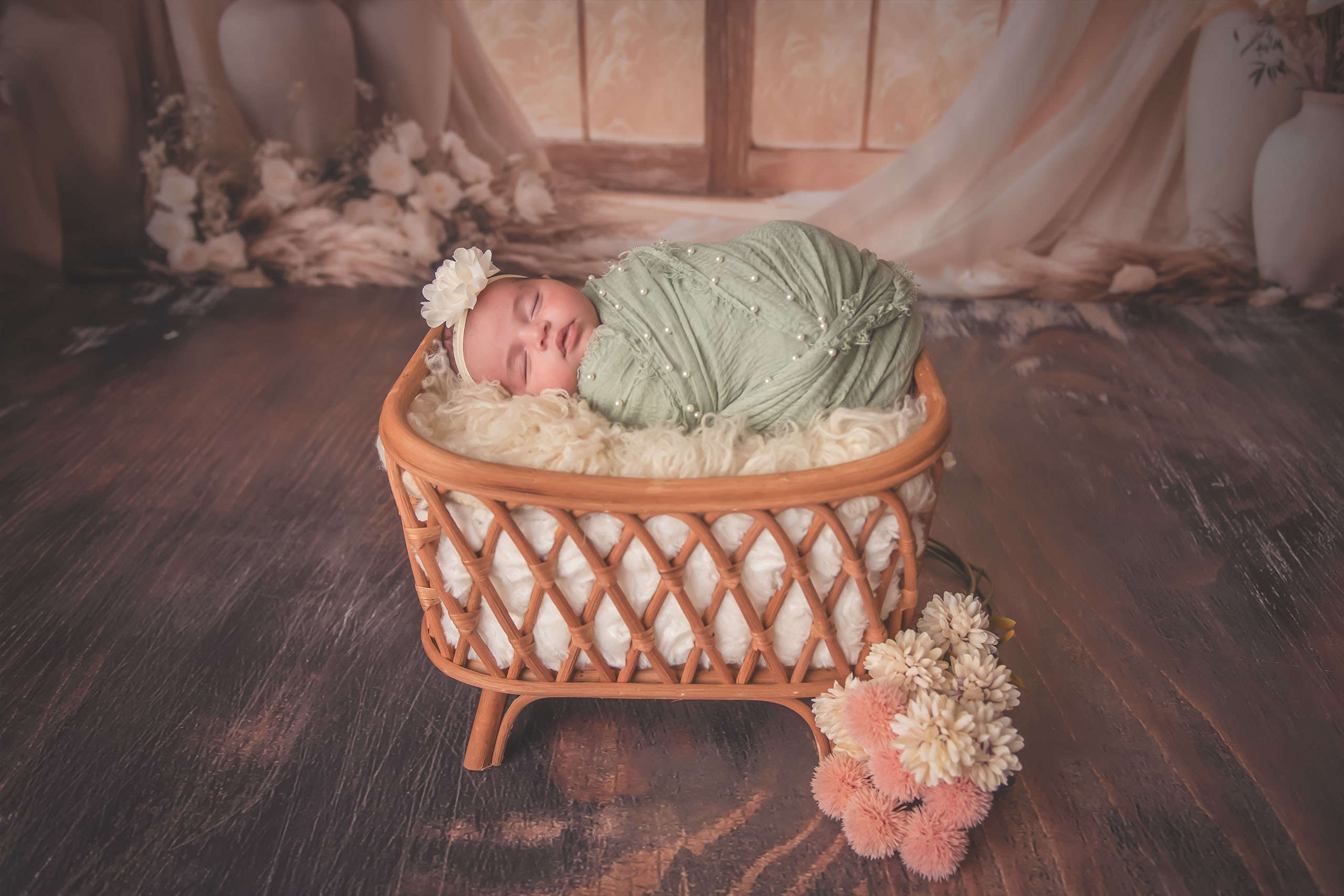 bébé-lit-vert-fleur
